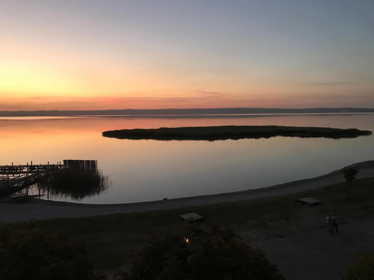 Seehotel Herlinde Podersdorf am See Exteriér fotografie
