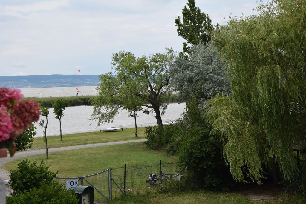 Seehotel Herlinde Podersdorf am See Exteriér fotografie